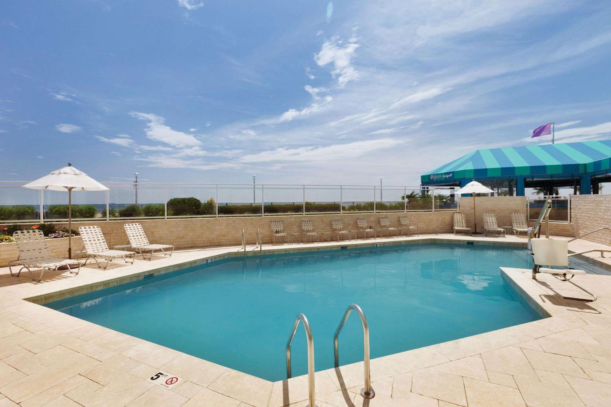 Surfbreak Virginia Beach Oceanfront, Ascend Hotel Collection Экстерьер фото
